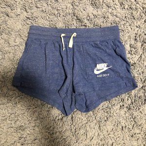 Nike cotton shorts- M